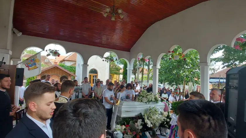 I funerali di Patrizia Cormos in Romania