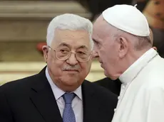 epa07205768 Pope Francis (R) talks with President of the Palestinian National Authority Mahmoud Abbas (L) during a private audience at the Vatican, 03 December 2018. EPA/ANDREW MEDICHINI / POOL