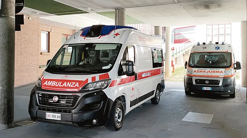 Malore alla guida: trasferito in ospedale