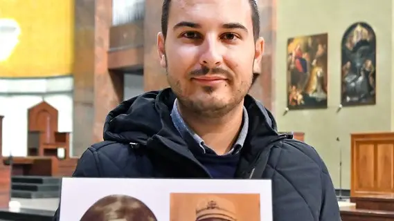 Udine 03 novembre 2017 Tempio Ossario. Giuseppe Pitino alla ricerca del bisnonno Rosario soldato durante la Grande Guerra, defunto certamente nell'ospedale militare a Latisana dopo la disfatta di Caporetto, ma probabilmente seppellito erroneamente come ignoto. Copyright Foto Petrussi / Ferraro Simone