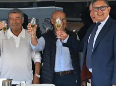 Aldo Spinelli (S) e il presidente Liguria Giovanni Toti, (D) in una foto d'archivio. ANSA/LUCA ZENNARO