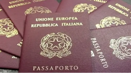 Da luglio si potranno richiedere i passaporti anche in Posta