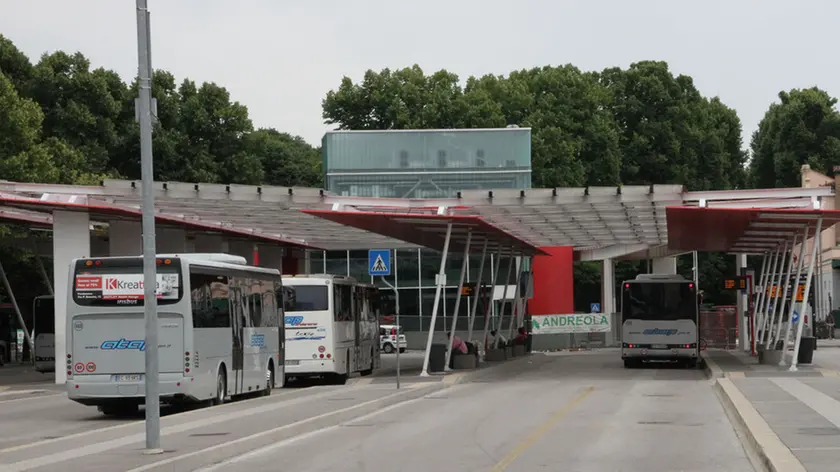 FOTO MISSINATO - STAZIONE AUTOBUS