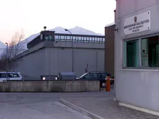 ANTEPRIMA TOLMEZZO 16 FEBBRAIO 2001 RIENTRO IN CARCERE DELL'OMICIDA DI MENNA TELEFOTO COPYRIGHT FOTO AGENCY ANTEPRIMA