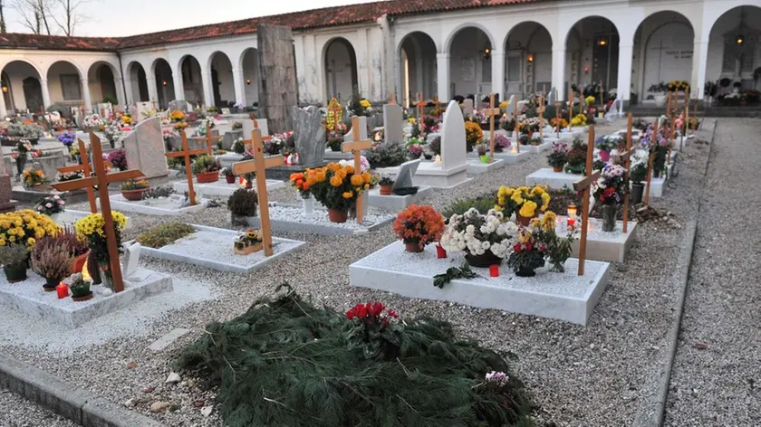 Tarcento 5 Dicembre 2017. Tomba vecchio Partigiano in cimitero. © Foto Petrussi