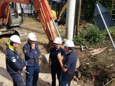Debora Serracchiani (Presidente Regione FVG) nell'area di realizzazione del guado sulla strada regionale 260 per Amatrice (Rieti) - 31/08/2016