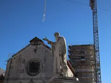 Alcuni negozi che nel 2023 sono tornati a rivivere nel centro storico di Norcia a distanza di oltre 7 anni dal terremoto, 24 dicembre 2023. ANSA/Gianluigi Basilietti