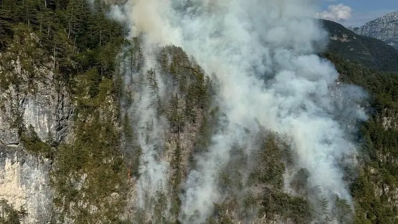 L'incendio sul Cimadors