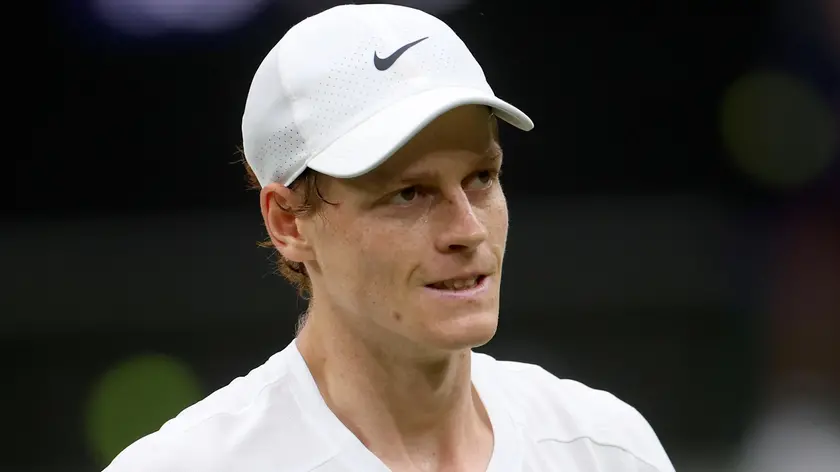 epa11468211 Jannik Sinner of Italy looks on during the Men's quarterfinal match against Daniil Medvedev of Russia at the Wimbledon Championships, Wimbledon, Britain, 09 July 2024. EPA/NEIL HALL EDITORIAL USE ONLY