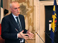 Udine 23 novembre 2011.Palazzo della Provincia di Udine..L'ex Sindaco di Udine Sergio Cecotti ritira il premio G Pressacco MAQOR-RUSTICITAS..Telefoto Copyright Foto PFP / Ferraro Simone