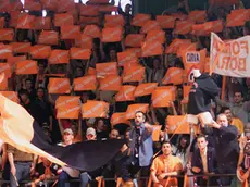 ANTEPRIMA UDINE 16 MARZO 2002 DERBY BASKET SNAIDERO-COOP TS TELEFOTO COPYRIGHT FOTO AGENCY ANTEPRIMA