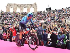 Cycling - Giro d'Italia - Stage 21 - Verona , Italy - May 29, 2022 Astana Qazaqstan Team's Vincenzo Nibali after his time trial REUTERS/Jennifer Lorenzini