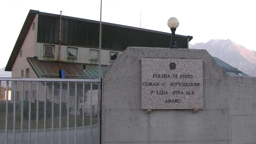 La caserma della Polstrada di Amaro