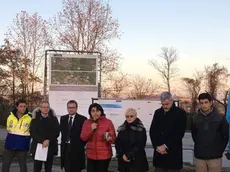 Giorgio Damiani (Presidente FVG Strade S.p.A.), Mariagrazia Santoro (Assessore regionale Infrastrutture e Territorio) e Paolo Panontin (Assessore regionale Autonomie locali) alla consegna dei lavori di realizzazione della nuova rotatoria all'incrocio tra la strada regionale 251 e la provinciale 6 - Azzano Decimo 12/12/2016