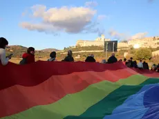 La partenza della marcia della pace ad Assisi, 10 dicembre 2023. ANSA/GIANLUIGI BASILIETTI