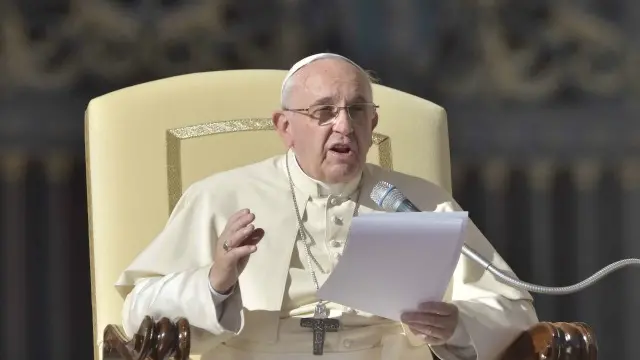 Foto Alfredo Falcone/LaPresse.19-11-2014 Città del Vaticano - Roma (Italia).Cronaca.Udienza generale del mercoledì di Papa Francesco.Nella Foto: Papa Francesco..Photo Alfredo Falcone/LaPresse.Wednesday, Nov 19, 2014 Vatican City - Rome (Italy).News.General audience of Pope Francis in St. Peter's Square.In The pic: Pope Francis