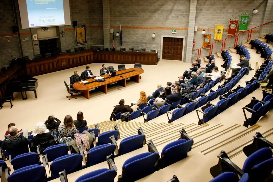 Uno dei tavoli tecnici sul Paesc a Cordenons (Foto Ambrosio/petrussi)