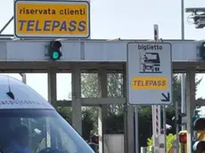 Palmanobva 19 Maggio 2012. Cartello Ialmicco viabilita' e casello autostradale. Telefoto Copyright Petrussi Foto Press