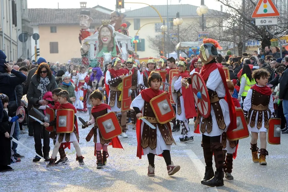 Remanzacco 21 Febbraio 2016. Mascherata di carnevale. Petrussi Foto Press