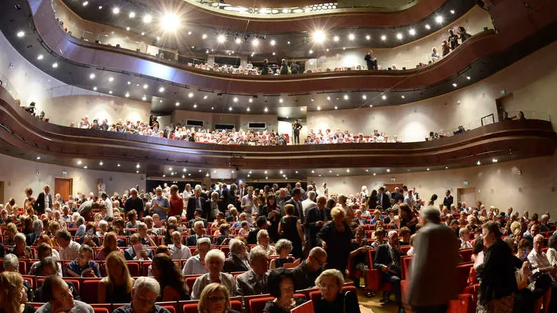 Pordenone, 01/09/2016 - Teatro Verdi Pordenone - Stagione 2016/2017 - GUSTAV MAHLER JUGENDORCHESTER - Evento di apertura della Stagione - direttore Philippe Jordan - bariono Christian Gerhaher - Foto Luca d'Agostino/Phocus Agency © 2015