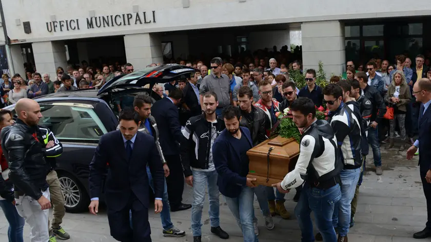 Tarcento 5 settembre 2015 funerale @ Petrussi Foto Massimo Turco