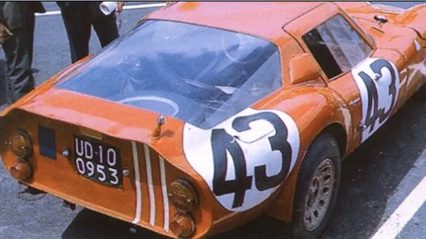 L'Autodelta targata UD (FOTO ANSA)