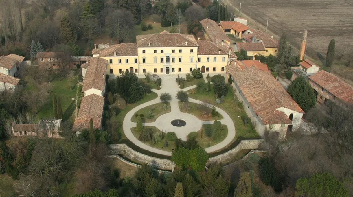 La villa dei conti Trento a Dolegnano