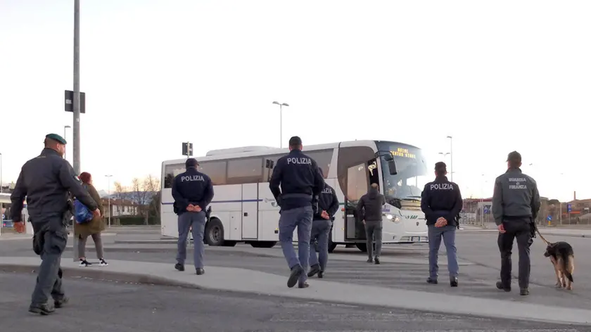 Udine 7 Febbraio 2019. Controlli anti Droga al Terminal studenti. © Petrussi Foto Press