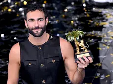 Italian singers Marco Mengoni poses with the prize after winning the the 73rd Sanremo Italian Song Festival, in Sanremo, Italy, 11 February 2023. The music festival will run from 07 to 11 February 2023. ANSA/ETTORE FERRARI