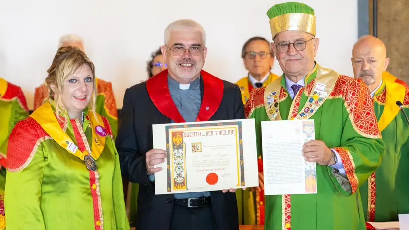 Padre Fabio Baggio, sottosegretario in Vaticano, si occupa di migranti e rifugiati