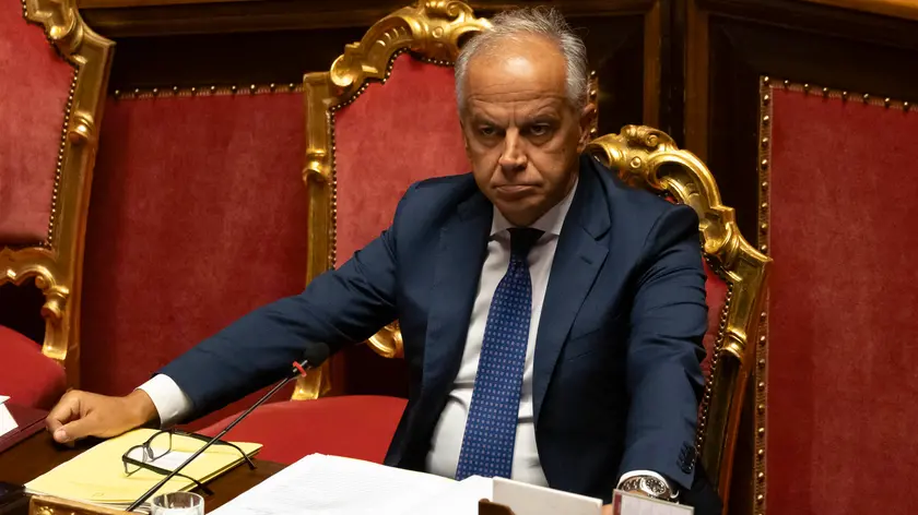 Il ministro dell'Interno, Matteo Piantedosi, durante il question time al Senato, Roma, 19 settembre 2024. ANSA/MASSIMO PERCOSSI