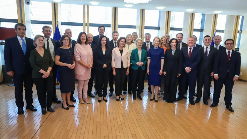 epa11611889 European Commission President Ursula Von der Leyen (C) poses with designated European Commissioners during their first meeting in Brussels, Belgium, 18 September 2024. The designated European Commissioners will now require approval from the European Parliament during the confirmation hearing process. EPA/OLIVIER HOSLET / POOL