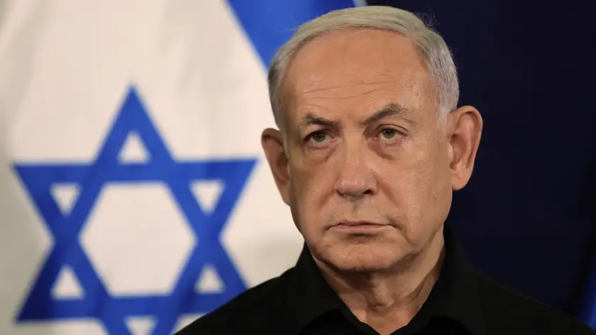 epaselect epa10945791 Israel's Prime Minister Benjamin Netanyahu addresses a press conference in The Kirya military base in Tel Aviv, Israel, 28 October 2023. EPA/ABIR SULTAN / POOL