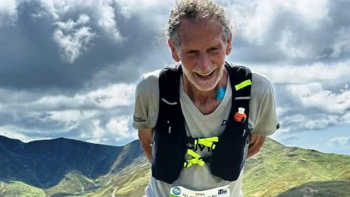 Marco Olmo ha 75 anni