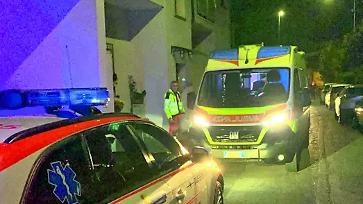 Nella foto Ambrosio/Petrussi i soccorsi inviati in via Lemene la sera del litigio.