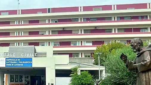 L’ingresso principale dell’ospedale di Latisana