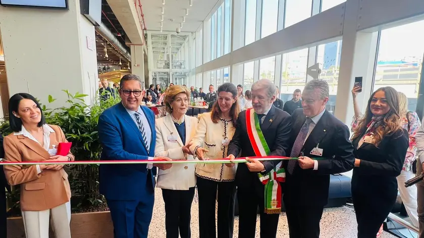 Inaugurazione Supermercato Esselunga a Genova San Benigno