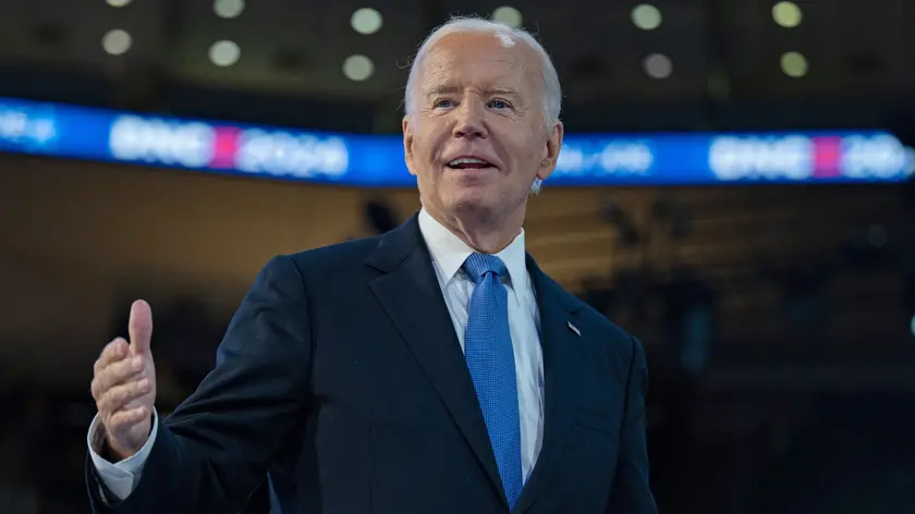 epa11556276 United States President Joe Biden exits the stage after giving remarks at the 2024 Democratic National Convention in Chicago, Illinois, USA, 19 August 2024 (issued 20 August 2024). The 2024 Democratic National Convention is being held from 19 to 22 August 2024, during which delegates of the United States' Democratic Party will vote on the party's platform and ceremonially vote for the party's nominee for president, Vice President Kamala Harris, and for vice president, Governor Tim Walz of Minnesota, for the upcoming presidential election. EPA/ANNABELLE GORDON / CNP / POOL