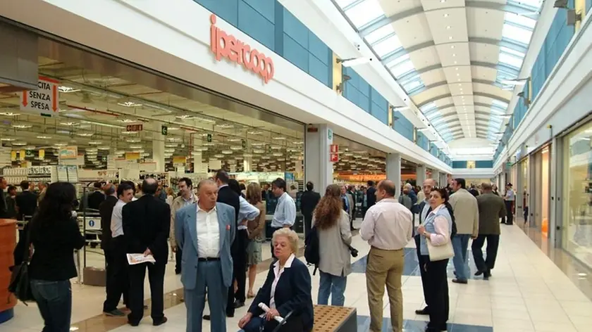 Bumbaca Gorizia Apertura Ipercoop Gradisca