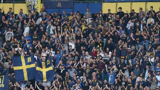 Hellas Verona's supporters during the Italian Serie A soccer match Hellas Verona FC vs UC Sampdoria at Marcantonio Bentegodi stadium in Verona, Italy, 5 october 2019. ANSA/FILIPPO VENEZIA