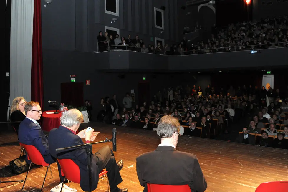 Palmanova 8 Febbraio 2015 dibattito sos Copyright Foto Petrussi / Massimo Turco