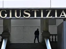 Il palazzo di Giustizia di Genova dove Marco Vezil ex responsabile dell’Ufficio Tecnico di Sorveglianza Autostradale di Genova, e' statao sentito per il crollo di ponte Morandi. Genova, 20 novembre 2023. ANSA/LUCA ZENNARO
