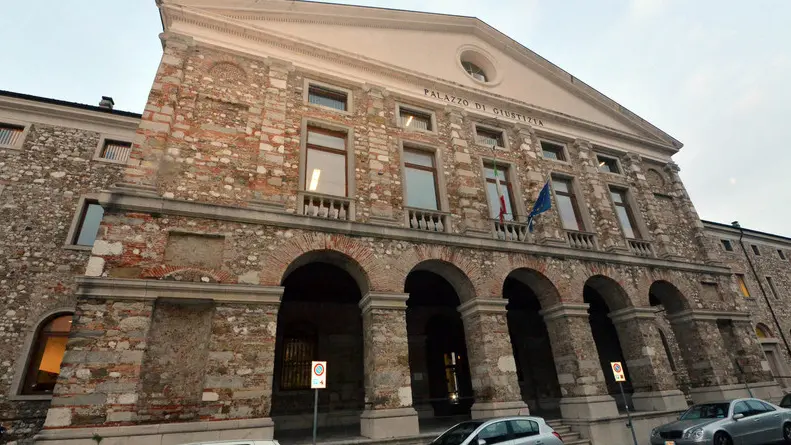 Udine 9 novembre 2016 tribunale Copyright Petrussi Foto Press Massimo TURCO