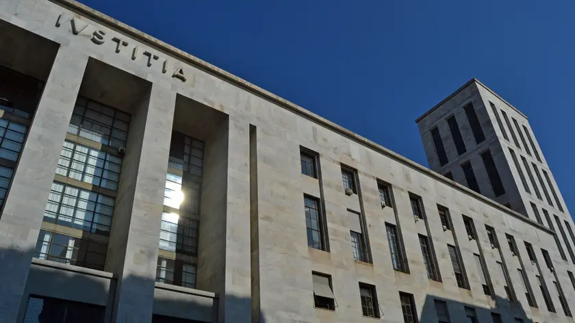 Giustizia: il tribunale di Milano. Immagine generica. Foto ANSA/Roberto Ritondale