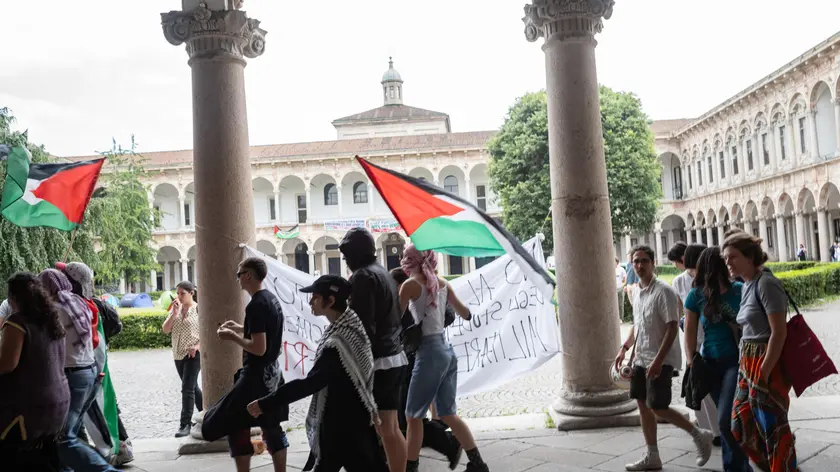 L'occupazione pro Palestina all’Università Statale di Milano, 27 maggio 2024. ANSA/DAVIDE CANELLA