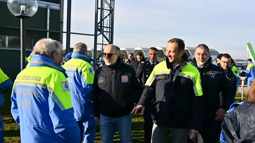 L'arrivo di Fedriga e Riccardi alla giornata del volontario alla Base di Rivolto