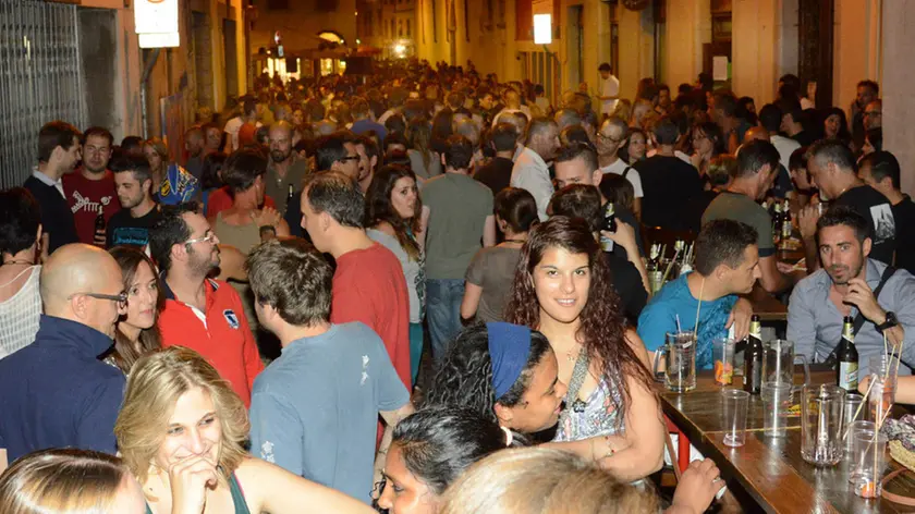 Udine 16 Luglio 2013 movida i mercoledi di via sarpi Telefoto Copyright Petrussi Foto Press /turco