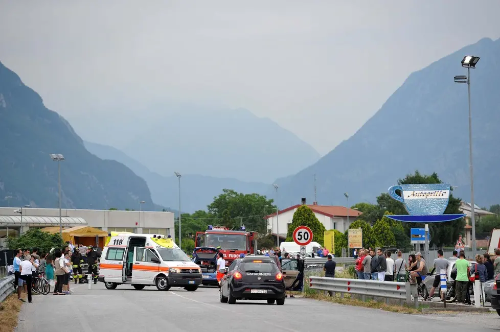 Gemona 22 giugno 2014 Incidente mortale tra due moto ed un auto. Copyright Foto Petrussi / Ferraro Simone