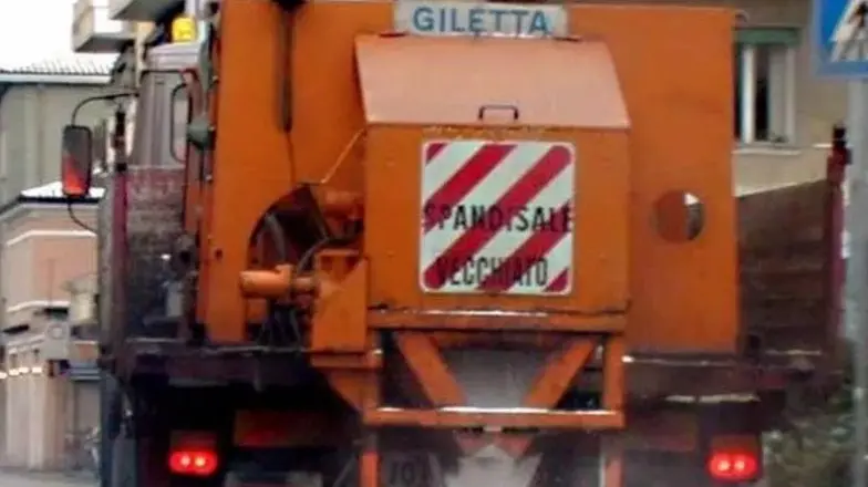 Il Comune di Udine ha attivato il piano di prevenzione contro neve e ghiaccio sulle strade e sui marciapiedi cittadini