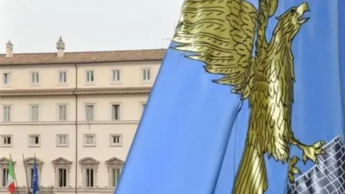 La legge costituzionale richiede due passaggi a Montecitorio e altrettanti al Senato